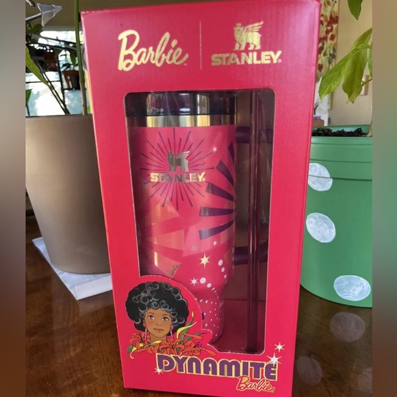 Stanley X Barbie ‘80s Dynamite Quencher 40-oz NIB - Picture 1 of 4